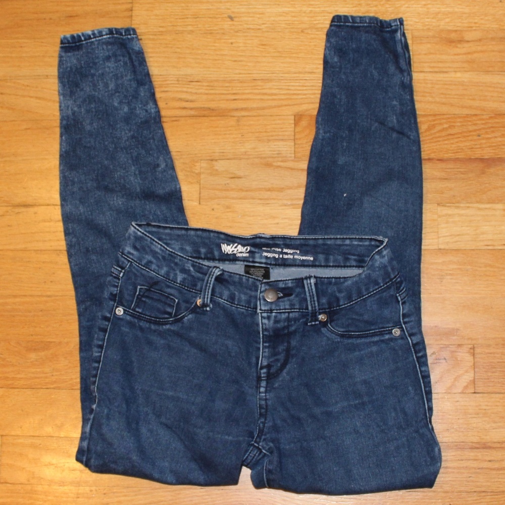 Mid-Rise Jeggings Sz 2 skinny straight legs